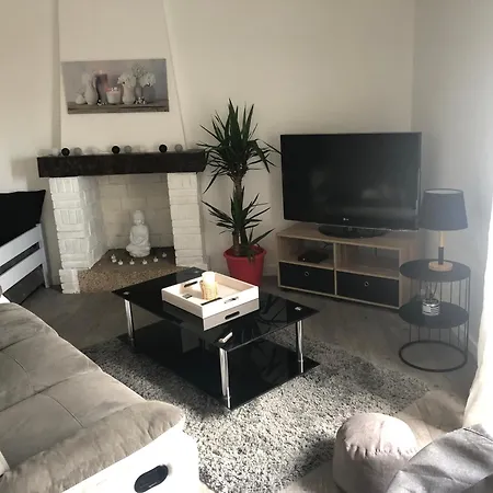 Loue Tres Bel App 75 M2 Deco Modern 150 M Port- Close-halles-marche 15mn * Concarneau