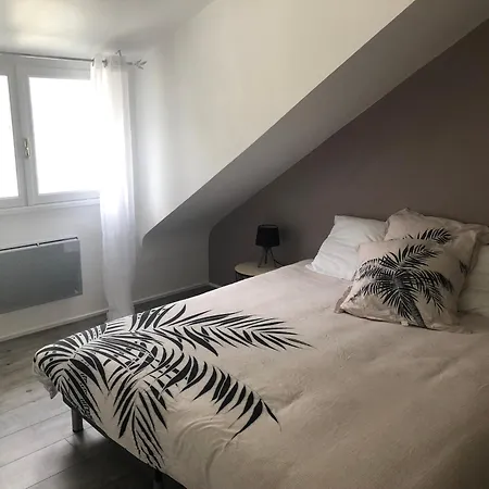Loue Tres Bel App 75 M2 Deco Modern 150 M Port- Close-halles-marche 15mn * Concarneau
